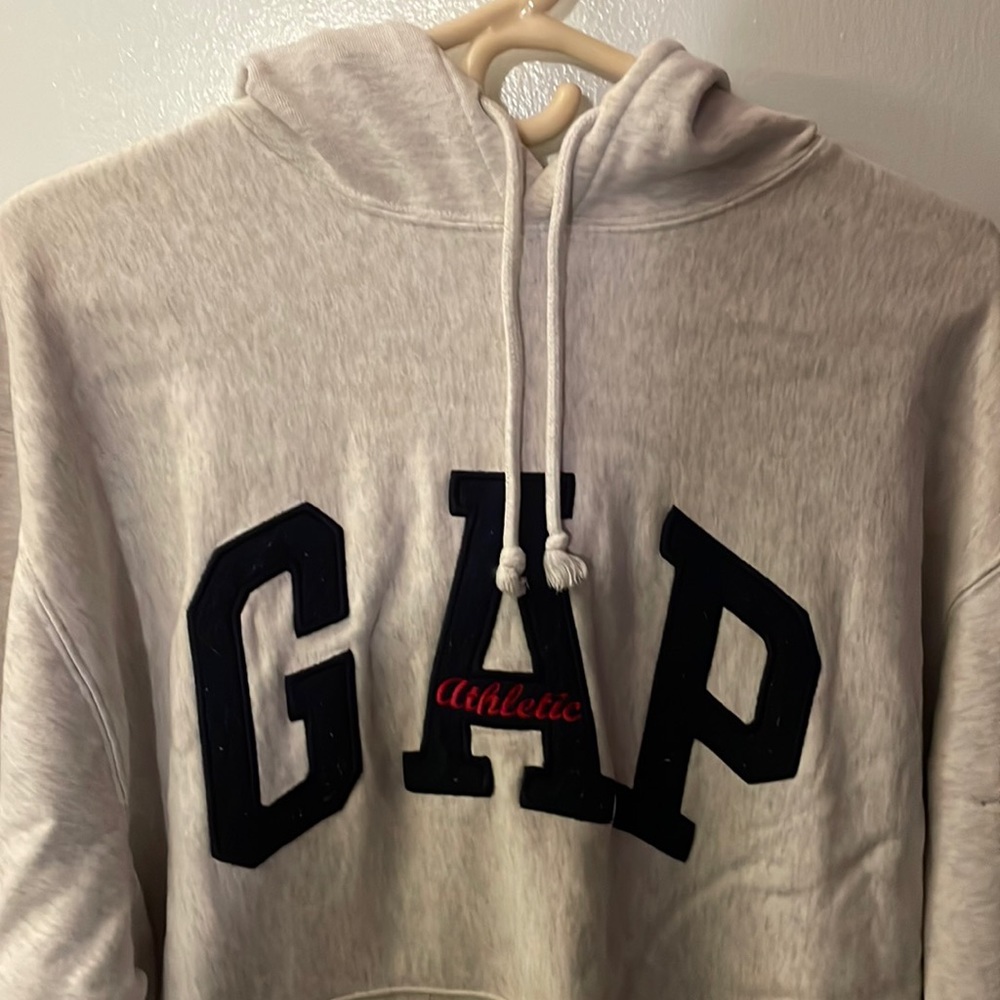 GAP hoodie